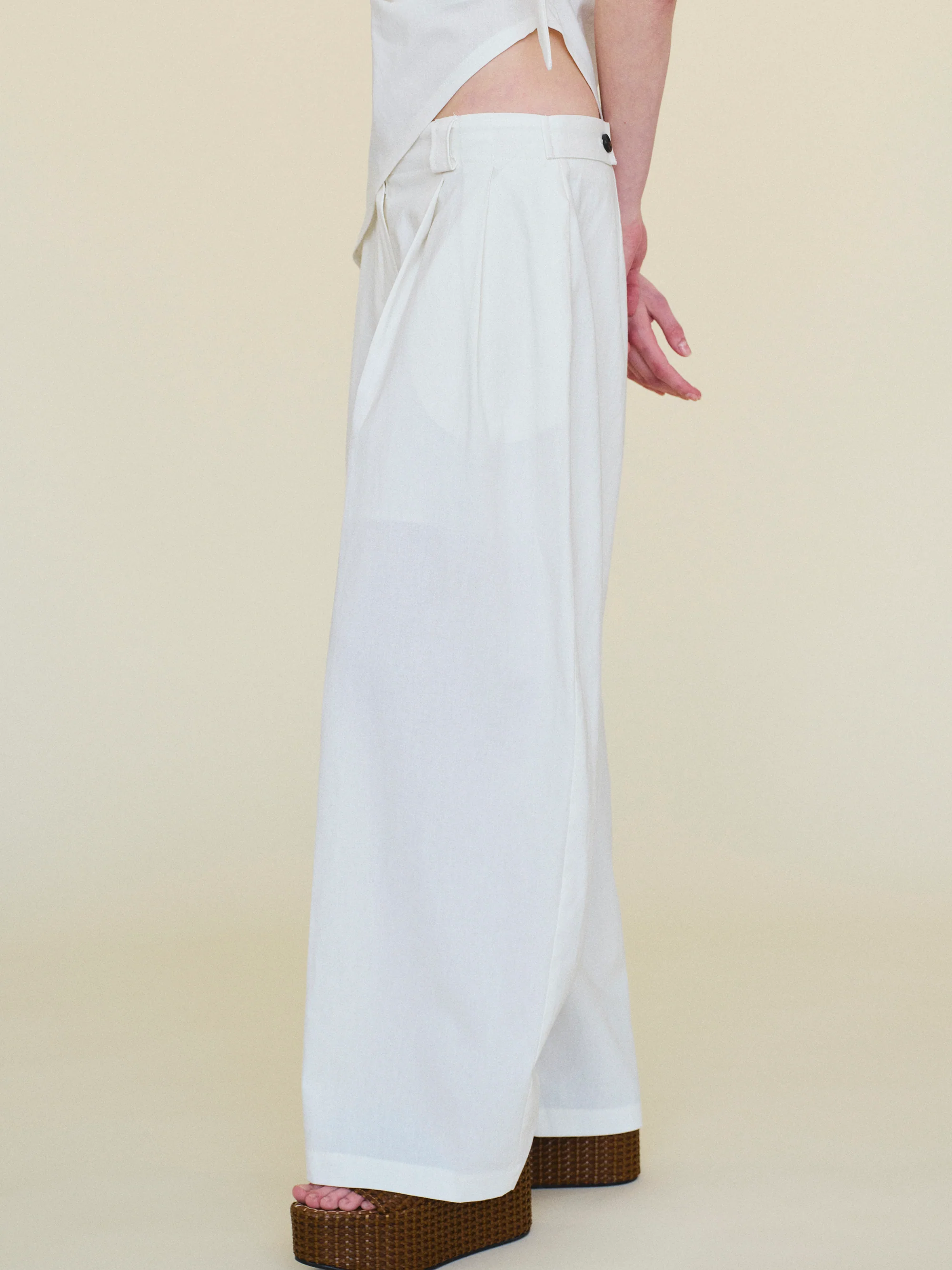 Elvana Pleated Pants, White - Image 4