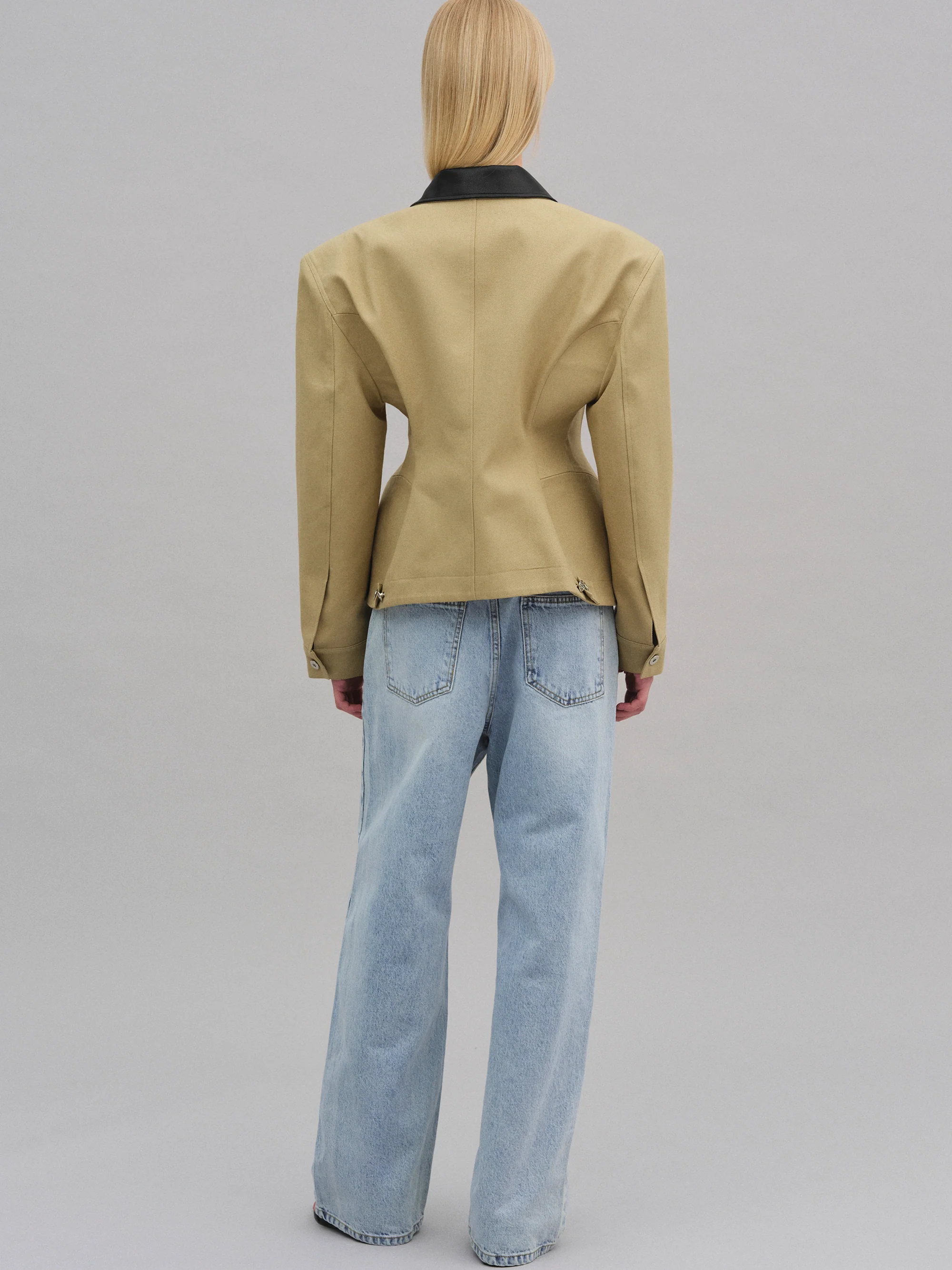 Vesta Hourglass Canvas Work Jacket, Beige - Image 6